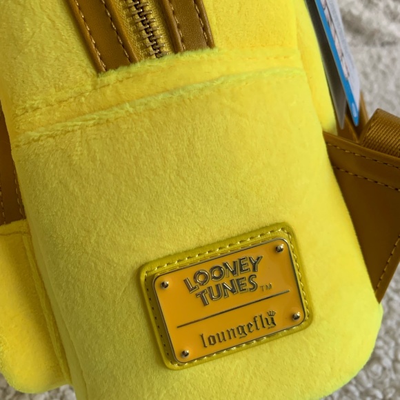 Loungefly Looney Tunes Tweety Bird Backpack Bag Purse 80th Anniversary NWT - Picture 2 of 16